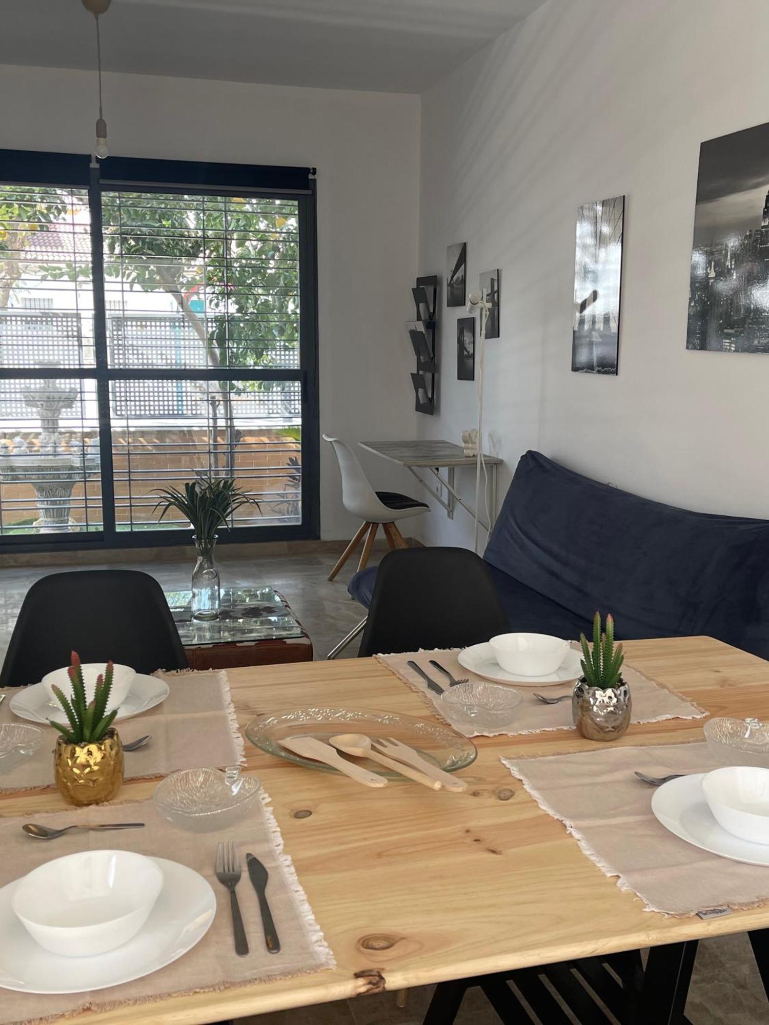 Stelarium-Suite Con Bano Privado En Casa Compartida-Uebica2 Mairena del Aljarafe Dış mekan fotoğraf