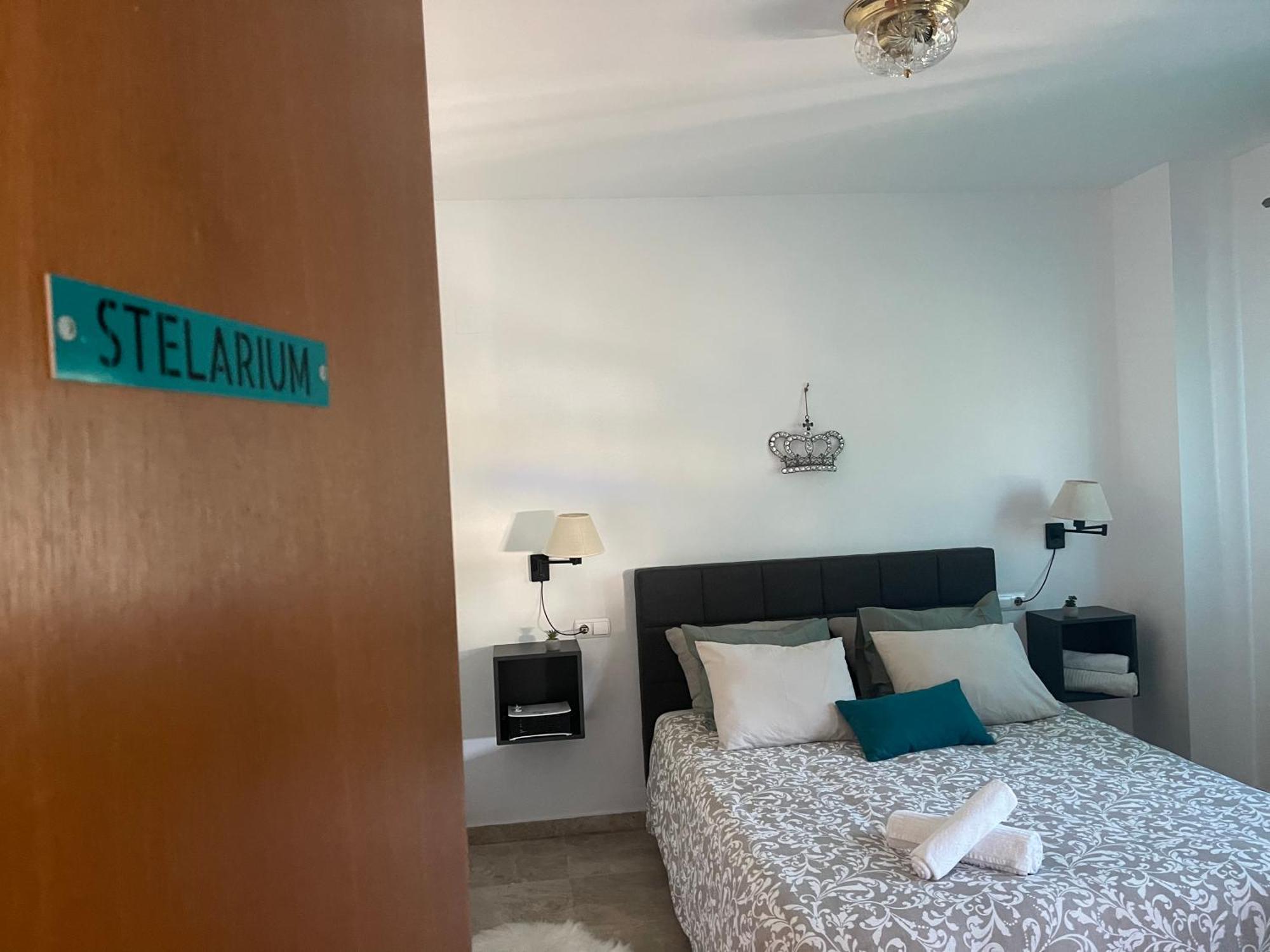 Stelarium-Suite Con Bano Privado En Casa Compartida-Uebica2 Mairena del Aljarafe Dış mekan fotoğraf
