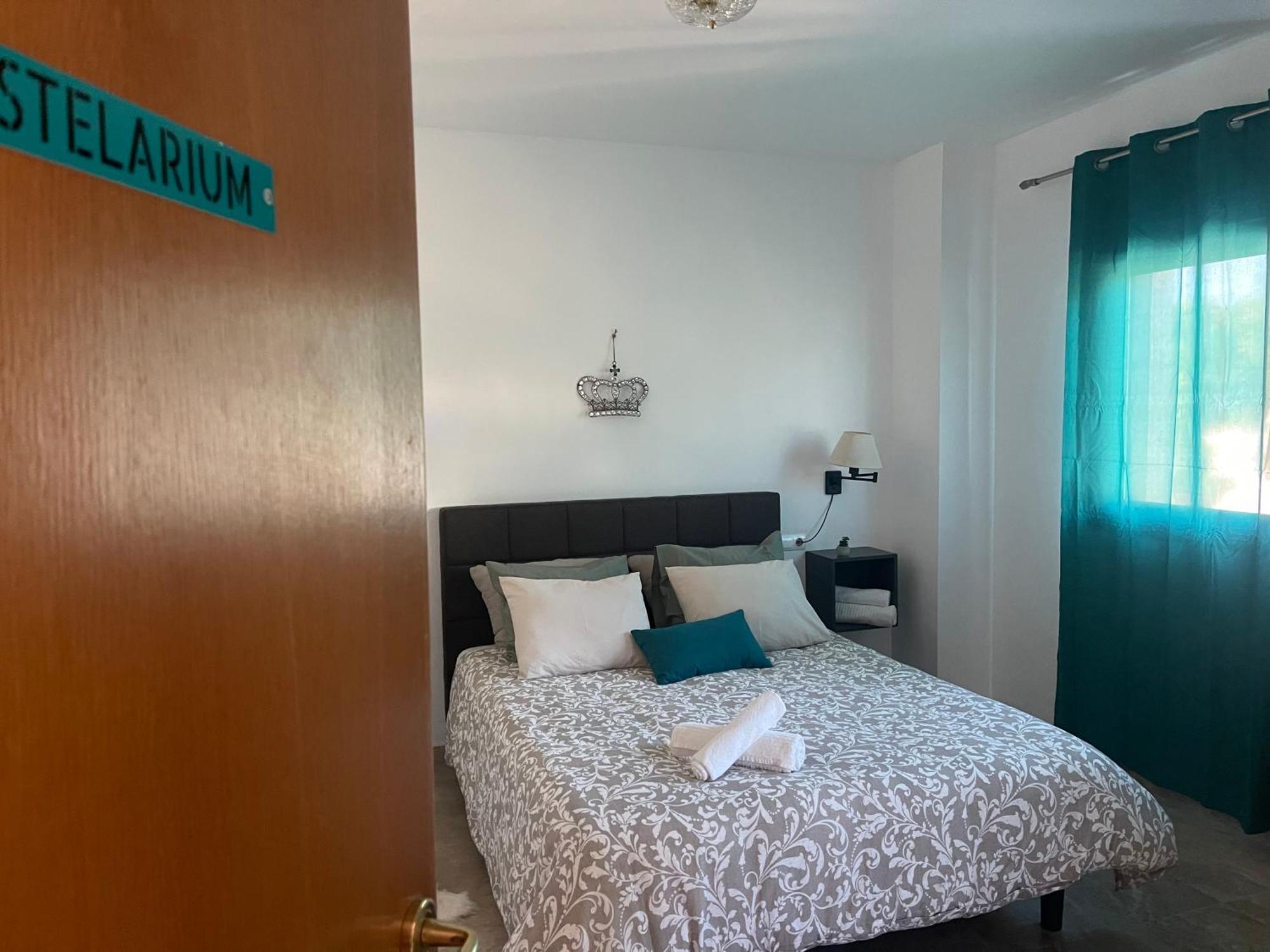 Stelarium-Suite Con Bano Privado En Casa Compartida-Uebica2 Mairena del Aljarafe Dış mekan fotoğraf
