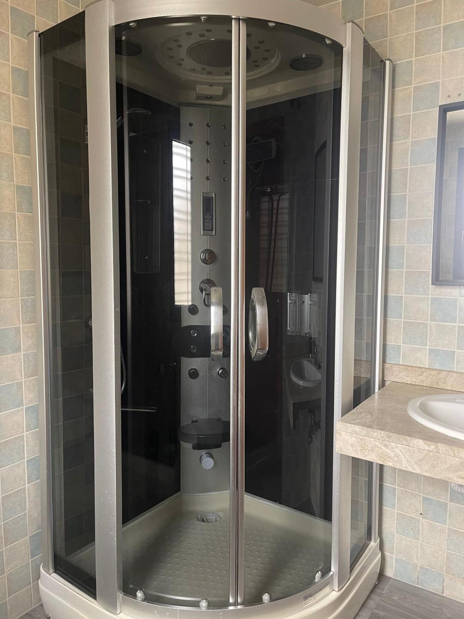 Stelarium-Suite Con Bano Privado En Casa Compartida-Uebica2 Mairena del Aljarafe Dış mekan fotoğraf